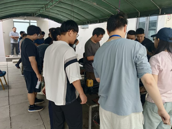 湖南省特種設(shè)備協(xié)會MTII級取證班,濟寧魯科提供磁粉探傷設(shè)備！
